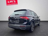 Gebraucht VW Tiguan Life 150 PS (110 kW) 2022 Deep black perleffekt (metallic) SUV