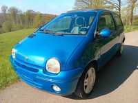 Second-hand Renault Twingo 75 CP (55 kW) 2004 Albastru Hatchback