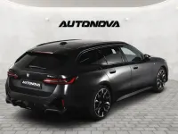 Gebraucht BMW 540 M Sport 303 PS (222 kW) 2025 Grau Kombi