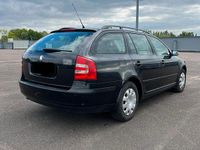 Gebraucht Skoda Octavia 105 PS (77 kW) 2008 Schwarz Kombi