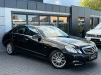 Gebraucht Mercedes E200 Avantgarde 184 PS (135 kW) 2009 Schwarz Limousine