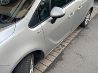 Gebraucht Opel Meriva 100 PS (73 kW) 2011 Silber Van / Kleinbus