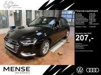 Gebraucht Audi A4 Advanced 163 PS (119 kW) 2023 Mythosschwarz Kombi