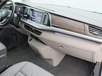 Second-hand VW Multivan Style 150 CP (110 kW) 2024 Argintiu Monovolum