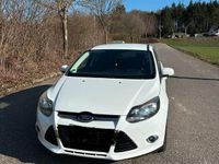Gebraucht Ford Focus 150 PS (110 kW) 2013 Weiß Limousine