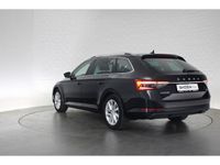 gebraucht Skoda Superb COMBI STYLE iV DSG+LED-SCHEINWERFER+AHK+NAVI+RÜCKFAHRKAMERA