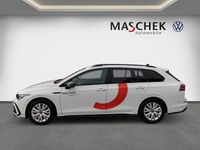 Gebraucht VW Golf VIII R-line 150 PS (110 kW) 2023 Pure white Kombi