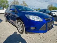 Gebraucht Ford Focus 101 PS (74 kW) 2014 Blau Kombi