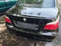 Gebraucht BMW 523 190 PS (139 kW) 2007 Schwarz Limousine