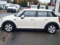 Gebraucht Mini Cooper 136 PS (100 kW) 2015 Weiß Kleinwagen