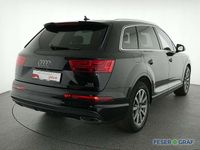Gebraucht Audi Q7 Design 218 PS (160 kW) 2018 Orcaschwarz metallic SUV