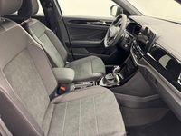 Gebraucht VW T-Roc IQ Drive 150 PS (110 kW) 2025 Grau SUV