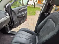 Używany Opel Antara Cosmo 184 KM (135 kW) 2013 Czarny SUV