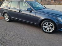 Gebraucht Mercedes C220 170 PS (125 kW) 2014 Grau Kombi