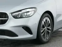 Gebraucht Mercedes B180 Progressive 136 PS (100 kW) 2025 Silber Van / Kleinbus