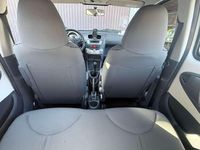 Gebraucht Citroën C1 SELECTION 68 PS (50 kW) 2012 Weiß Kleinwagen