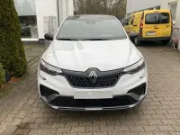 Gebraucht Renault Arkana Techno 143 PS (105 kW) 2024 Kyanitweiß metallic SUV