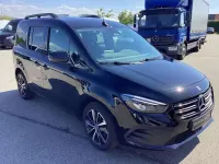 Gebraucht Mercedes T180 Progressive 131 PS (96 kW) 2025 Schwarz Van / Kleinbus