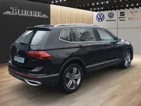 Gebraucht VW Tiguan Allspace Elegance 200 PS (147 kW) 2021 Schwarz SUV