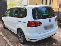 Gebraucht VW Sharan 150 PS (110 kW) 2017 Weiß Van / Kleinbus