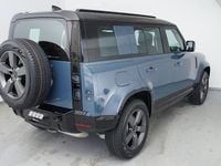 Neu Land Rover Defender HSE Dynamic 349 PS (256 kW) 2026 Blau SUV