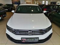 Gebraucht VW Passat GTE 218 PS (160 kW) 2021 Oryxweiß perlmutteffekt Kombi