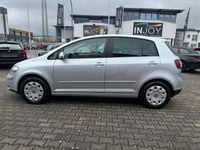 Second-hand VW Golf V 102 CP (75 kW) 2007 Argintiu Berlinǎ