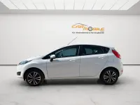 Gebraucht Ford Fiesta Trend 80 PS (58 kW) 2014 Weiß Kleinwagen