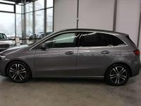 Gebraucht Mercedes B220 Progressive 190 PS (139 kW) 2024 Mountaingrau metallic Van / Kleinbus