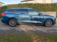 Gebraucht Ford Focus Titanium 125 PS (91 kW) 2020 Schwarz Kombi