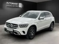 Gebraucht Mercedes GLC300e 320 PS (235 kW) 2021 Polarweiss SUV