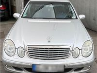 Gebraucht Mercedes E320 224 PS (164 kW) 2003 Silber Limousine
