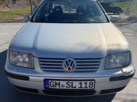 Gebraucht VW Bora 116 PS (85 kW) 2000 Grau Limousine