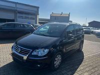 Gebraucht VW Touran Highline 140 PS (102 kW) 2009 Deep black perleffekt Van / Kleinbus