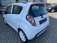 Gebraucht Chevrolet Spark LS 90 PS (66 kW) 2012 Weiß Kleinwagen