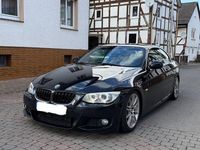 Gebraucht BMW 320 Cabriolet M Sport 184 PS (135 kW) 2011 Schwarz Cabrio