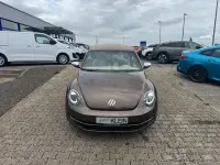 Gebraucht VW Beetle Cabriolet Design 105 PS (77 kW) 2013 Braun Cabrio