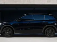 Neu VW T-Roc R-line 150 PS (110 kW) 2026 Schwarz SUV