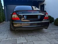 Gebraucht Mercedes E350 Avantgarde 272 PS (200 kW) 2006 Schwarz Limousine
