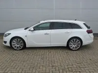 Gebraucht Opel Insignia Innovation 194 PS (142 kW) 2015 Weiß Kombi