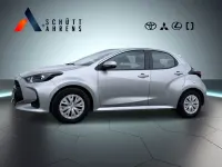Gebraucht Toyota Yaris Comfort 72 PS (52 kW) 2023 Silber Kleinwagen