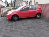 Gebraucht Dacia Sandero Basis 75 PS (55 kW) 2009 Rot Kleinwagen