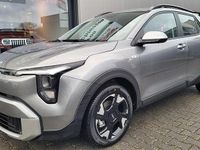 Neu Kia Stonic 101 PS (74 kW) 2025 Grey astro m7g SUV