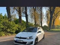 Gebraucht VW Golf VII GTD 184 PS (135 kW) 2015 Weiß Limousine