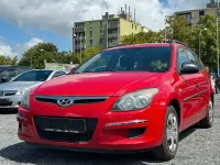 Gebraucht Hyundai i30 Edition 109 PS (80 kW) 2010 Rot Kombi