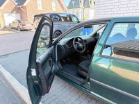 Gebraucht VW Golf III 75 PS (55 kW) 1999 Grün Limousine