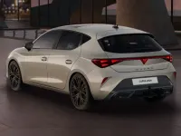 Second-hand Cupra Leon 150 CP (110 kW) 2024 Albastru Berlinǎ