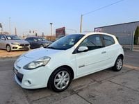 Gebraucht Renault Clio III Dynamique 101 PS (74 kW) 2011 Weiß Kleinwagen