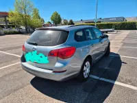 Second-hand Opel Astra 101 CP (74 kW) 2012 Break