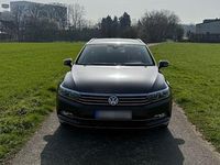 Gebraucht VW Passat Highline 193 PS (141 kW) 2018 Grau Kombi